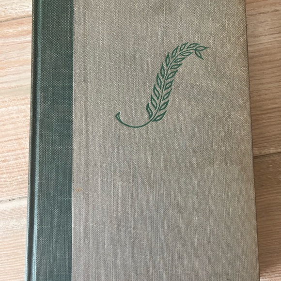 Vintage Les Miserables Hardcover Book - Picture 1 of 6